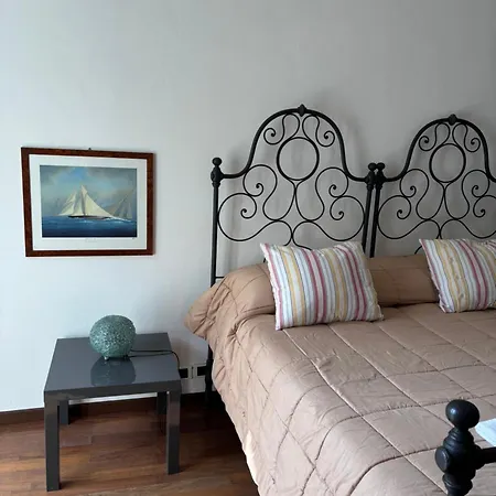 The Window On Apartment Bellano