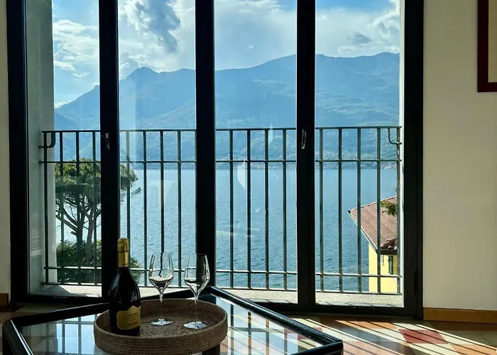 Апартаменты The Window On *